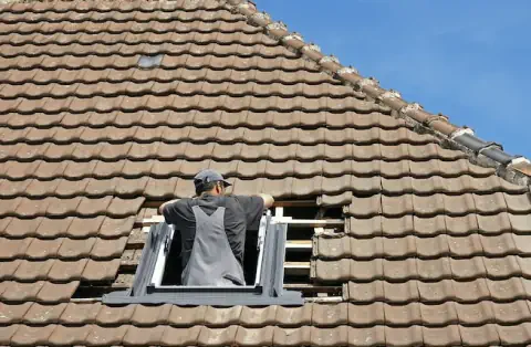 Pose de velux - Chasseneuil du Poitou